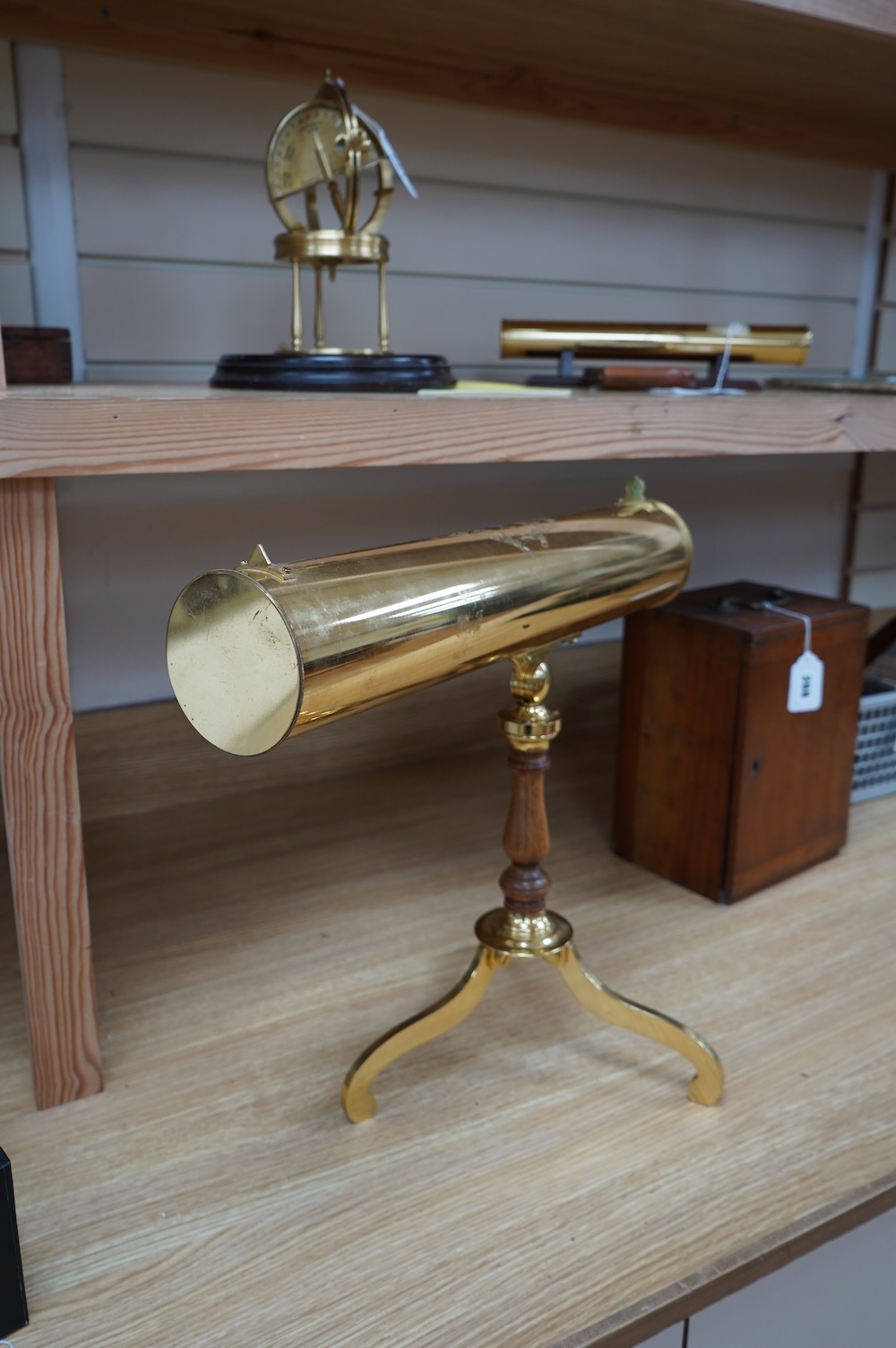 A late 20th century reproduction brass reflecting telescope on stand by Culpeper Instruments, 45cm long. Condition - fair to good, missing primary lens filter, etc., lens slightly fogged.